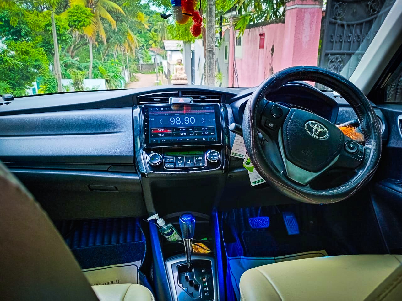 Comfortable Sedan 4